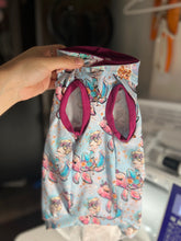 Charger l'image dans la galerie, Camisole capuche PRÊT À PARTIR - Tortue &amp; sirènes