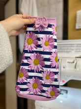 Charger l'image dans la galerie, Camisole PRÊT À PARTIR - Fleurs rose mauve *TACHÉ*