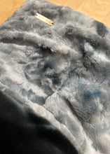 Charger l'image dans la galerie, Sleepybag- Gris chamois &amp; charbon ( intérieur) PRÊT À PARTIR