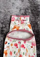 Charger l'image dans la galerie, Azzaro - Animaux de la forêt et bouton de rose