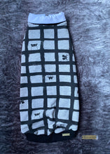 Charger l'image dans la galerie, Chandail long col chemise - Carreaux gris et souris