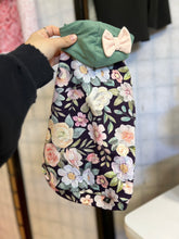 Charger l'image dans la galerie, Chandail  long à capuche - Fleurs prune et vert