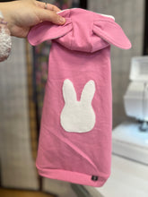 Charger l'image dans la galerie, Chandail long à capuche - Lapin douillet (3 couleurs disponibles)