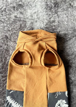 Charger l'image dans la galerie, Camisole capuche Curve - Dinos Bone PRÊT À PARTIR